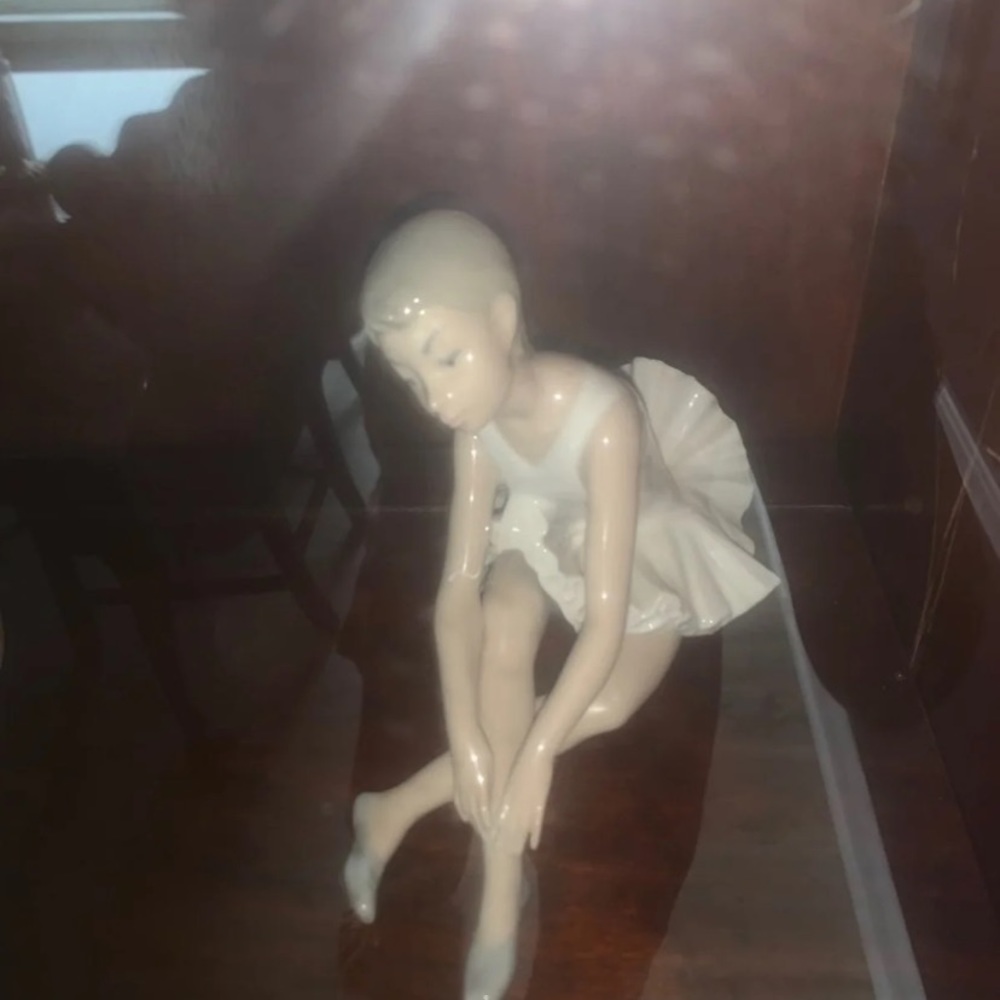 Llardo Ballerina Figurine Collectible